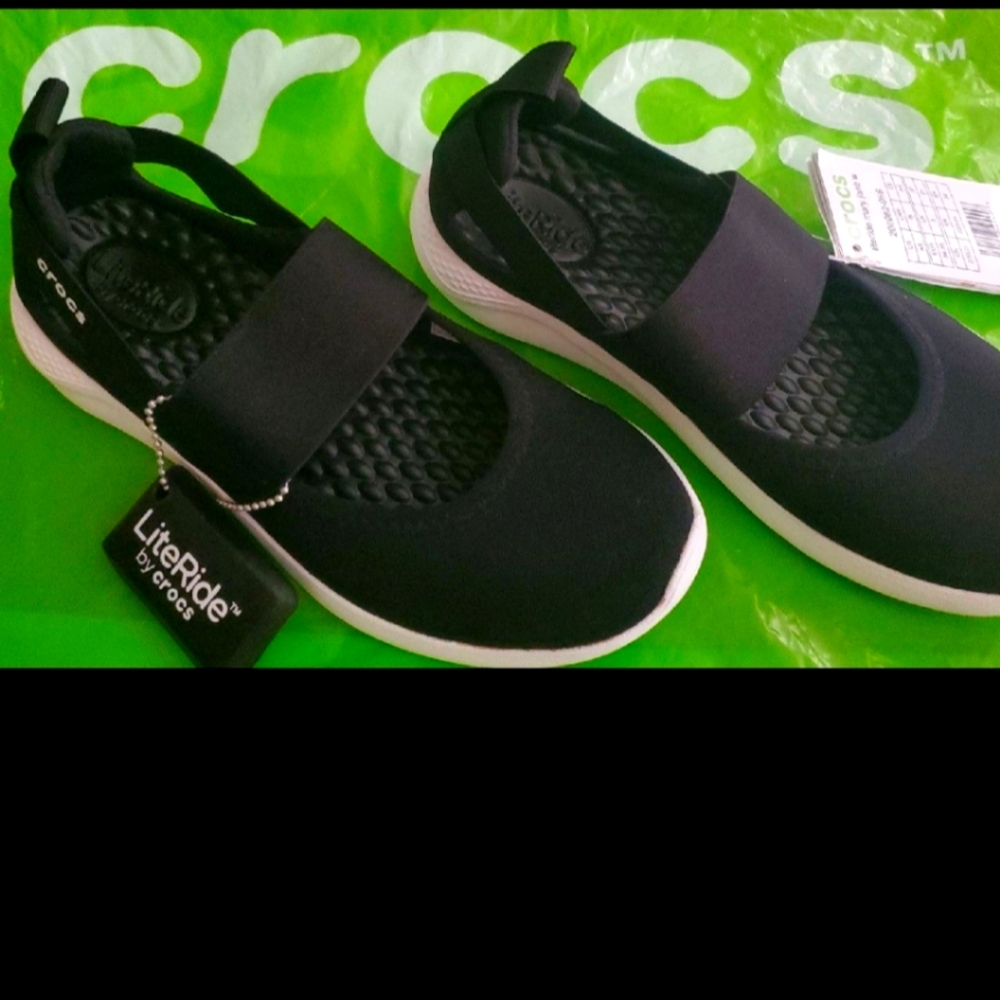 BUNDLE 2 NEW PAIRS! Crocs*Literide Mary Janes & Crocs*Reviva Slides +FREE GIFT